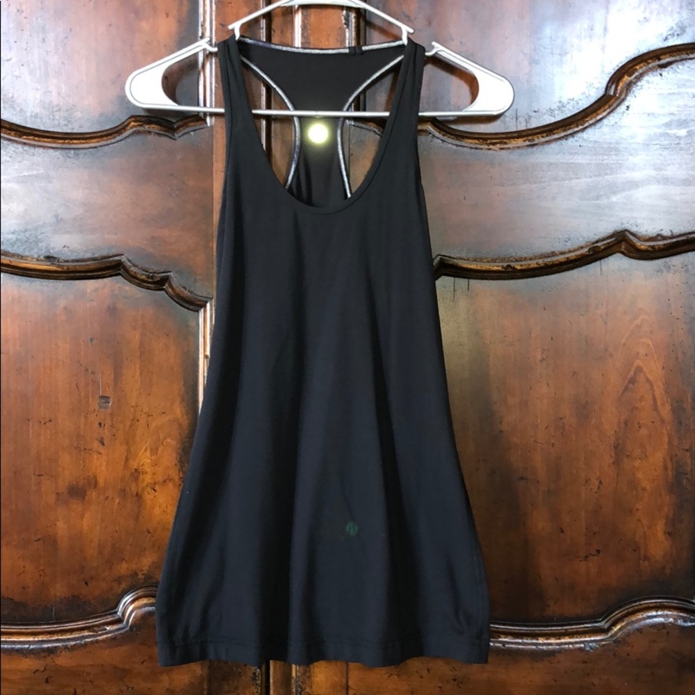 Lululemon Razorback tank